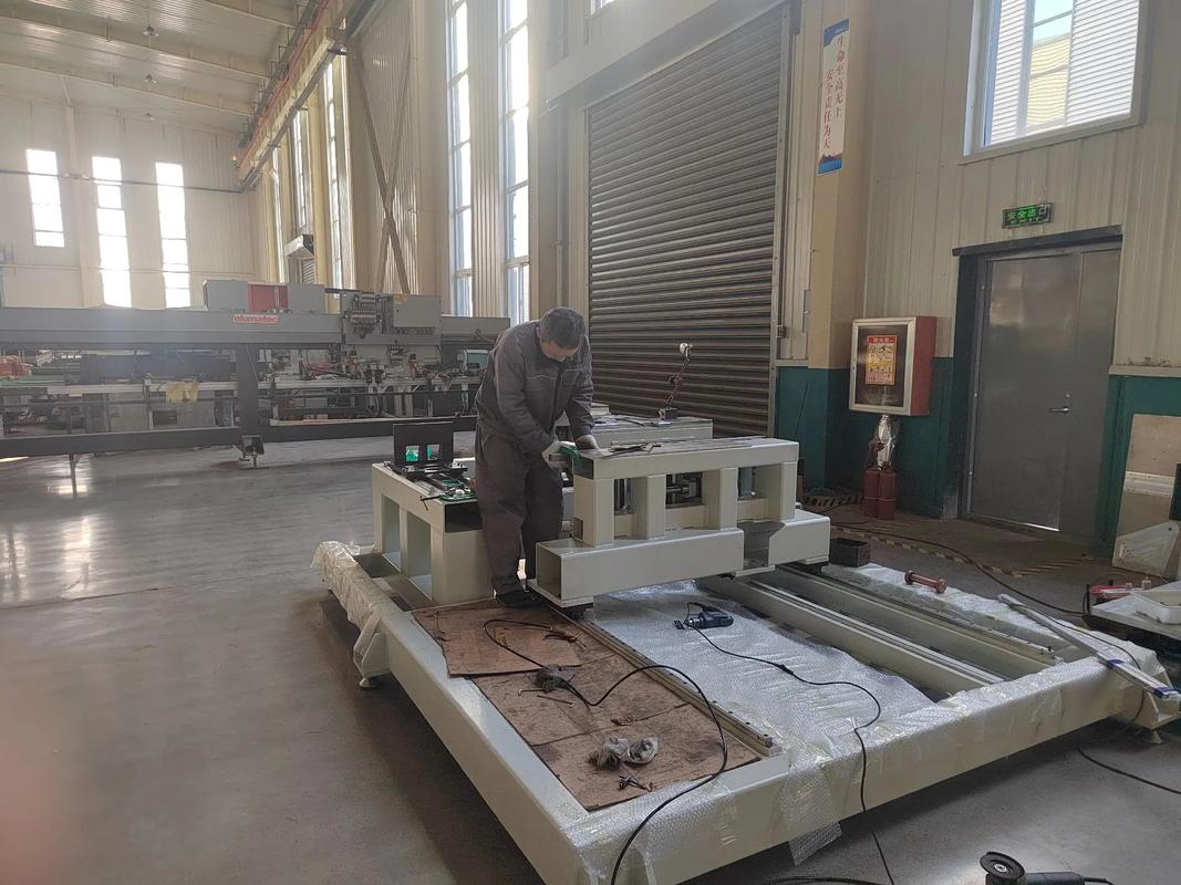 門窗加工設(shè)備與鋁材 小小實力的大展現(xiàn)